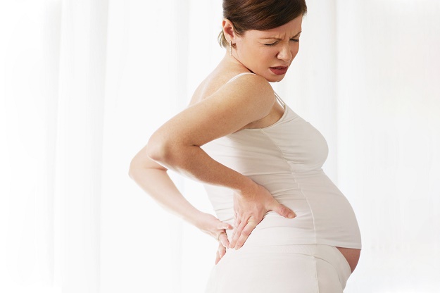 Đau lưng khi mang thai nguy hiểm như thế nào ?