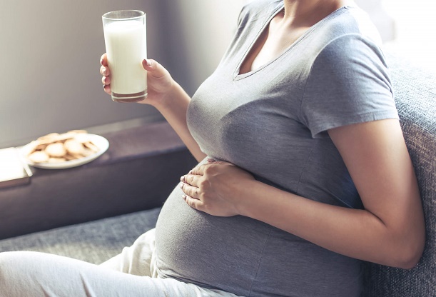Uống sữa bà bầu có gây tăng cân, béo phì cho mẹ không ?
